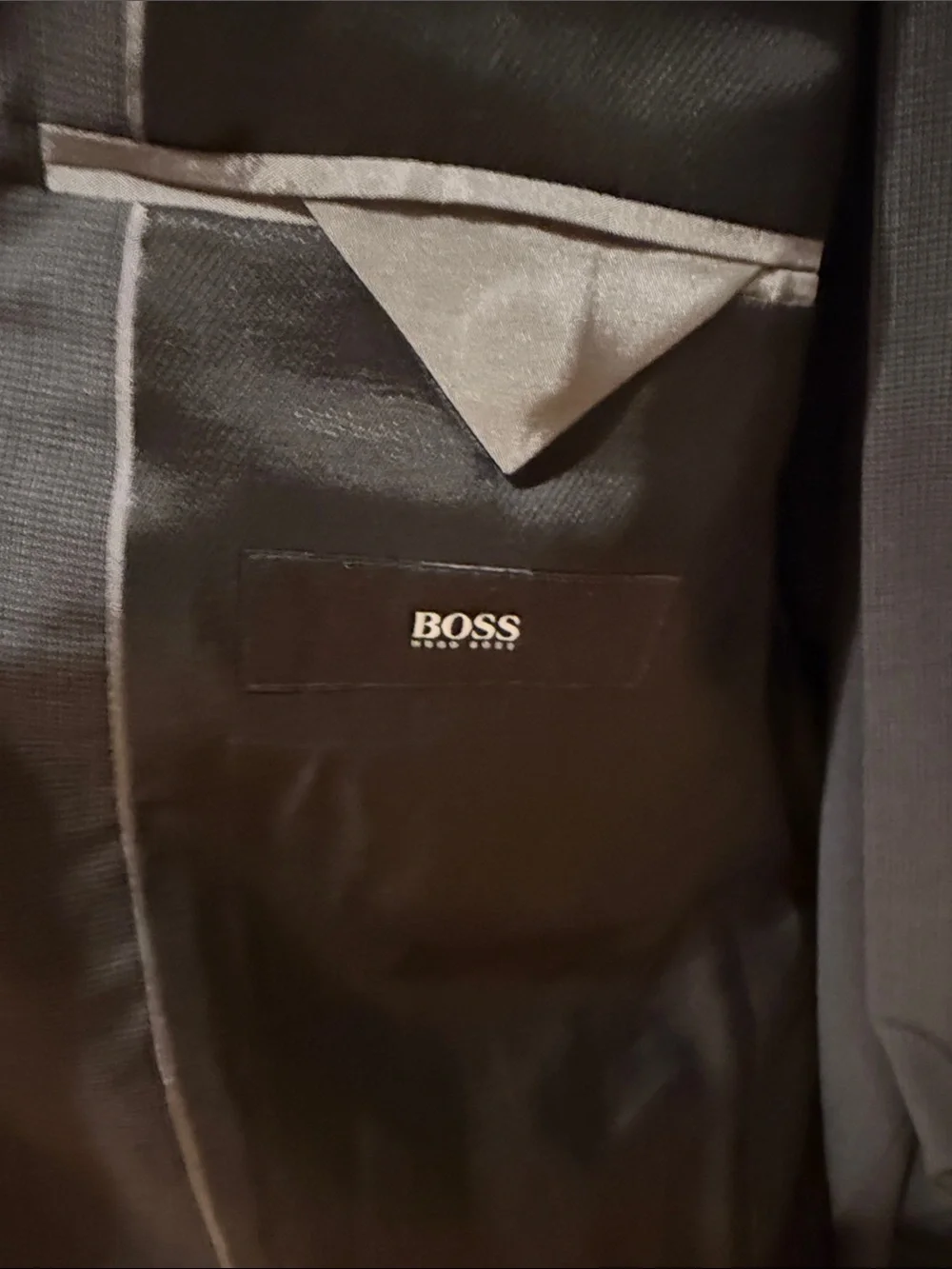 Boss Men's Gray Single-Breasted Suit Jacket. Size 40L. Pants fit 32